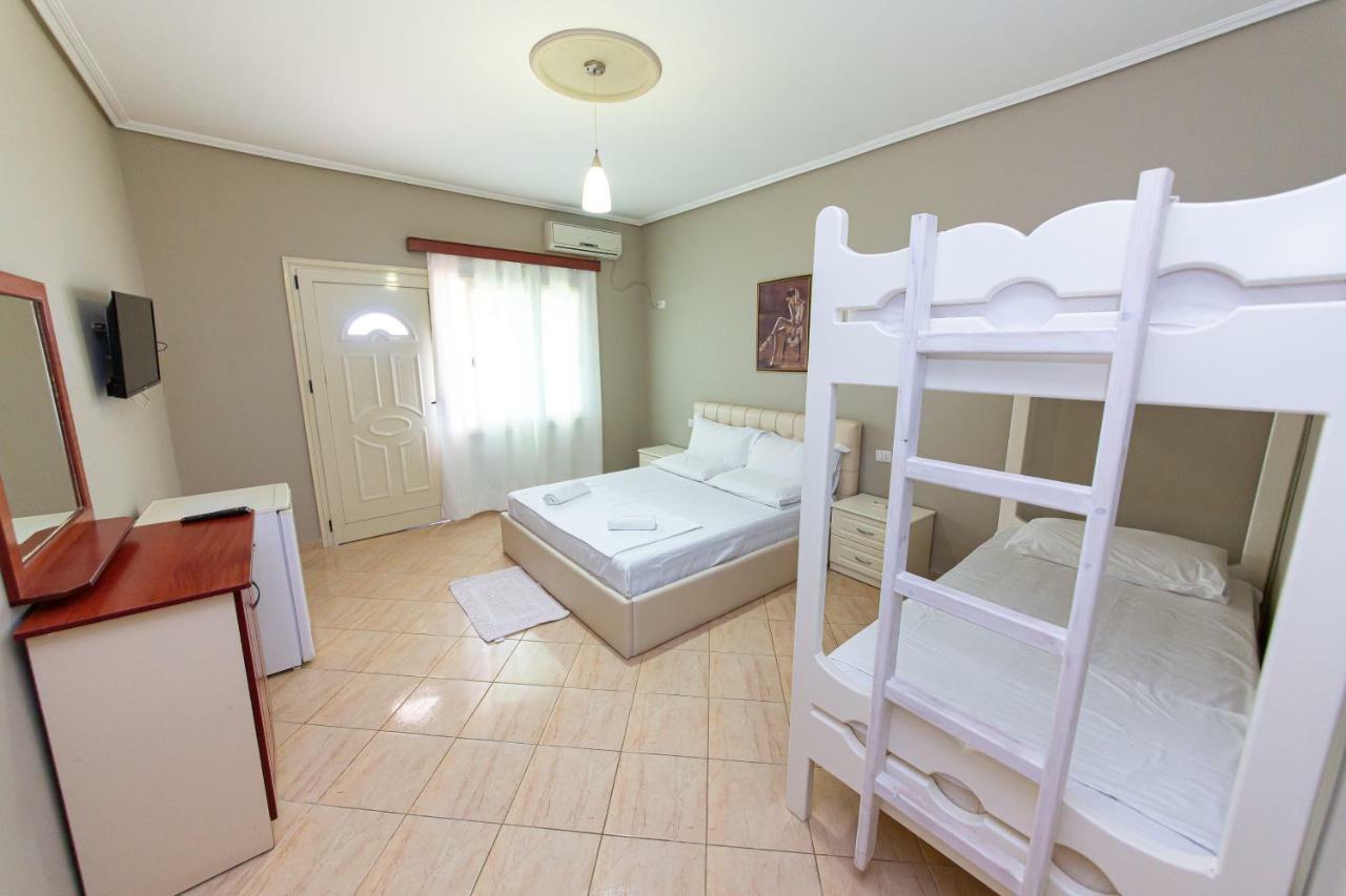 Hotel Roi Radhimë Εξωτερικό φωτογραφία