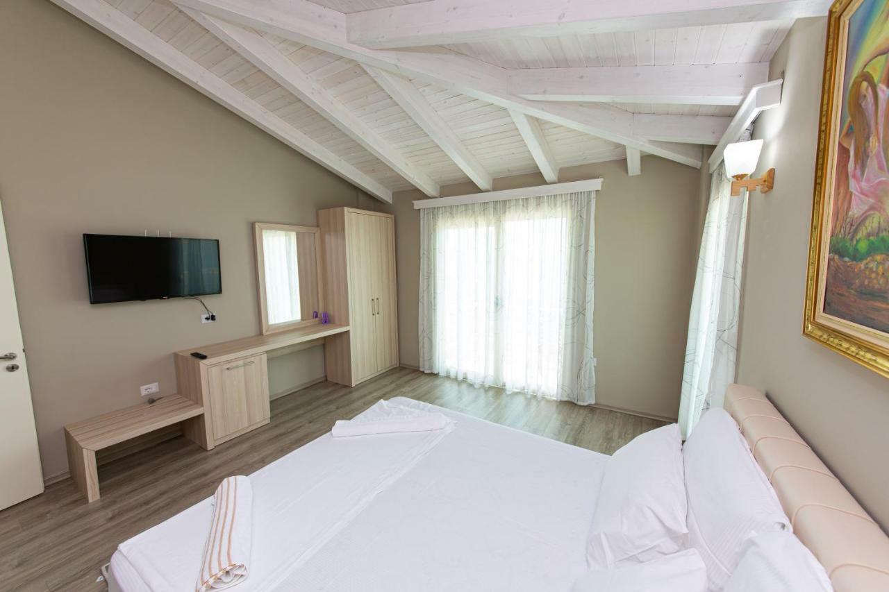 Hotel Roi Radhimë Εξωτερικό φωτογραφία